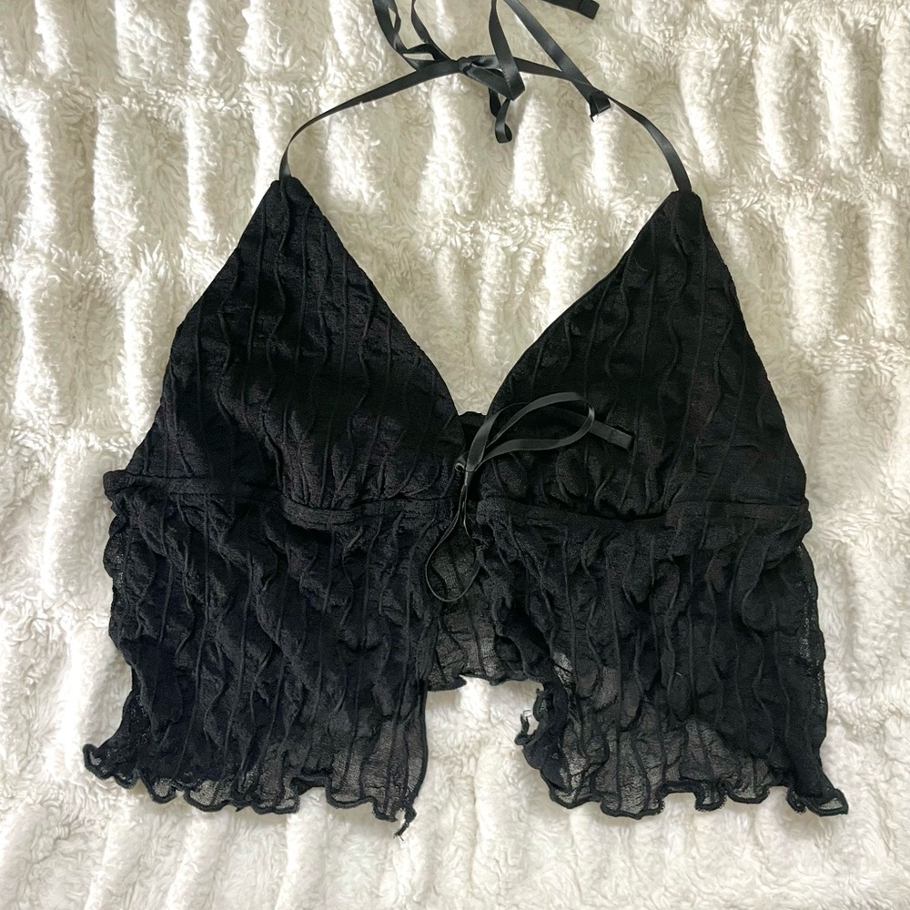 SHEIN Black Textured Tie Halter Top